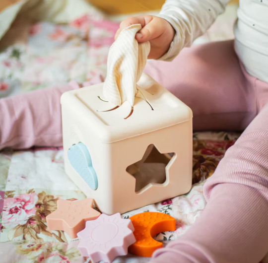 Har dit barn fået fat i pakken med vådservietter?